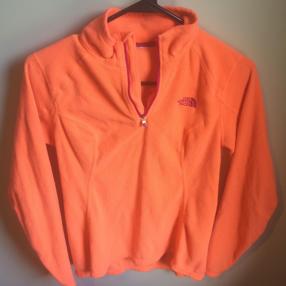 TNF 1/4 Zip Pullover